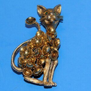 Vintage HAR (HARGO) Cat Brooch Pin 60s Kitten Figural Feline Green Eyes Rare